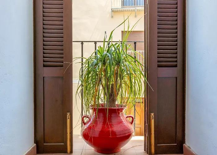 Townhouse Apartment *