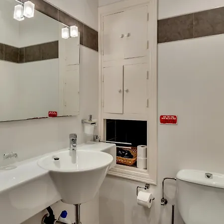 Townhouse Апартаменти